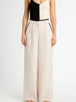Woman SHEIKE Crossroads Pant