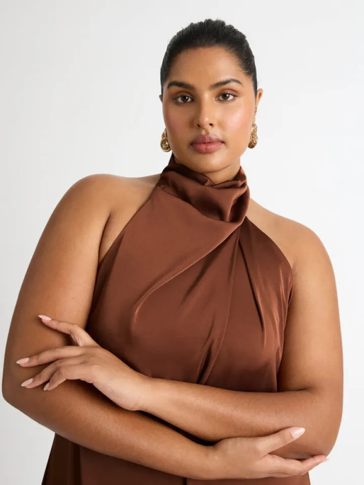 Woman SHEIKE Destiny Maxi Dress