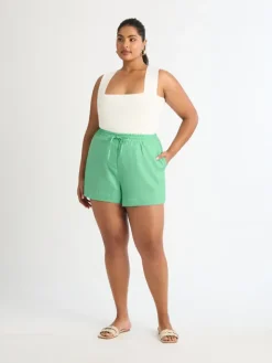 Woman SHEIKE Eivissa Linen Short