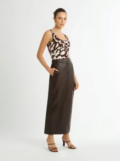 Woman SHEIKE Indianna Knit Top