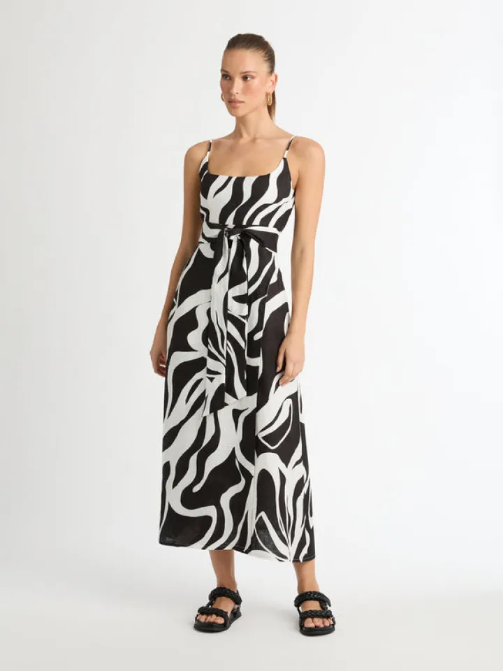 Woman SHEIKE Intuition Linen Maxi Dress