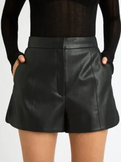 Woman SHEIKE Jamie Short
