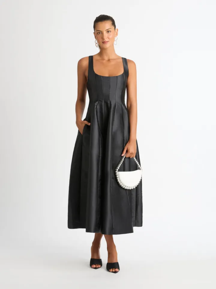 Woman SHEIKE Karolina Dress