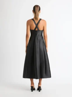Woman SHEIKE Karolina Dress