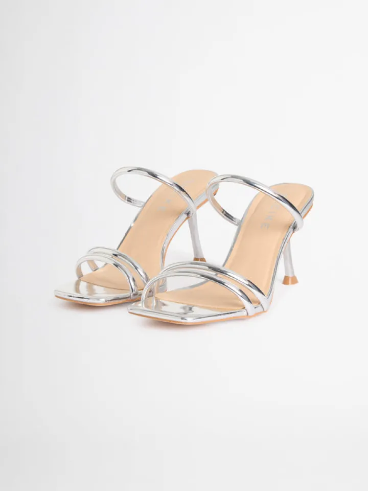 Woman SHEIKE Kiana Heel