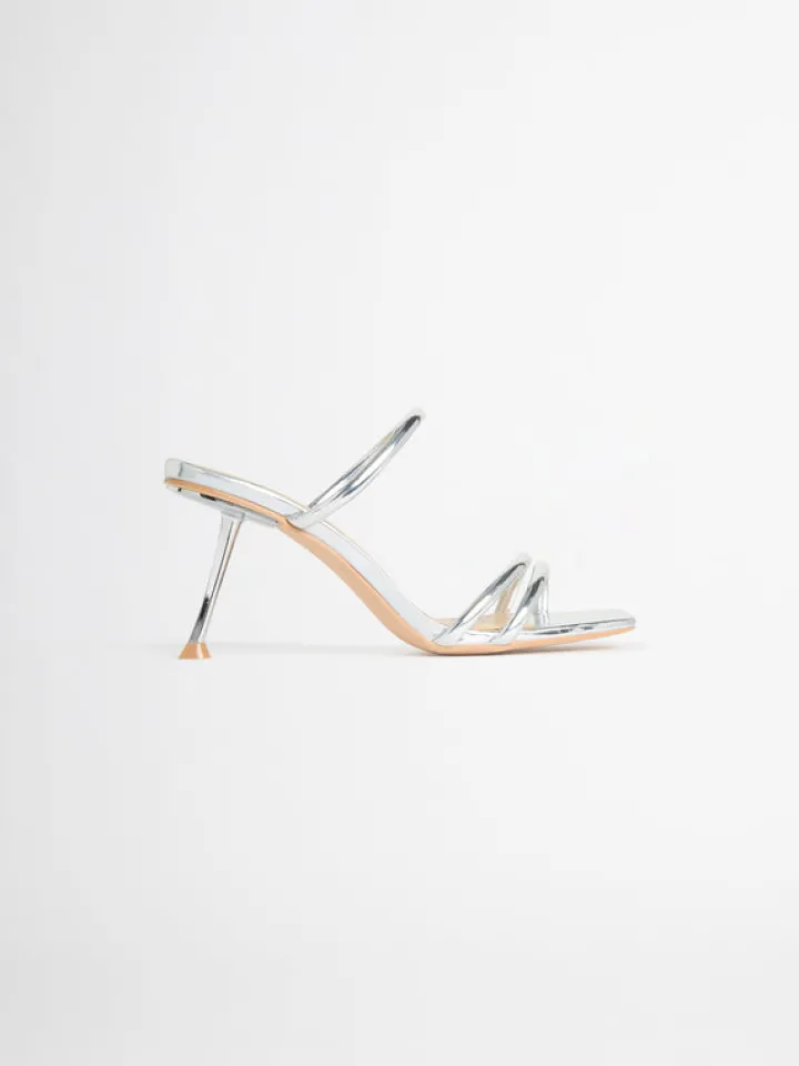 Woman SHEIKE Kiana Heel
