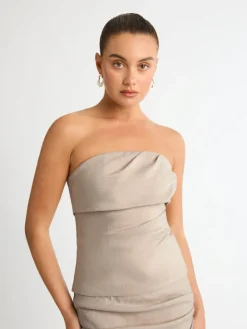 Woman SHEIKE Lior Strapless Top