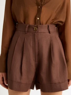 Woman SHEIKE Marissa Short