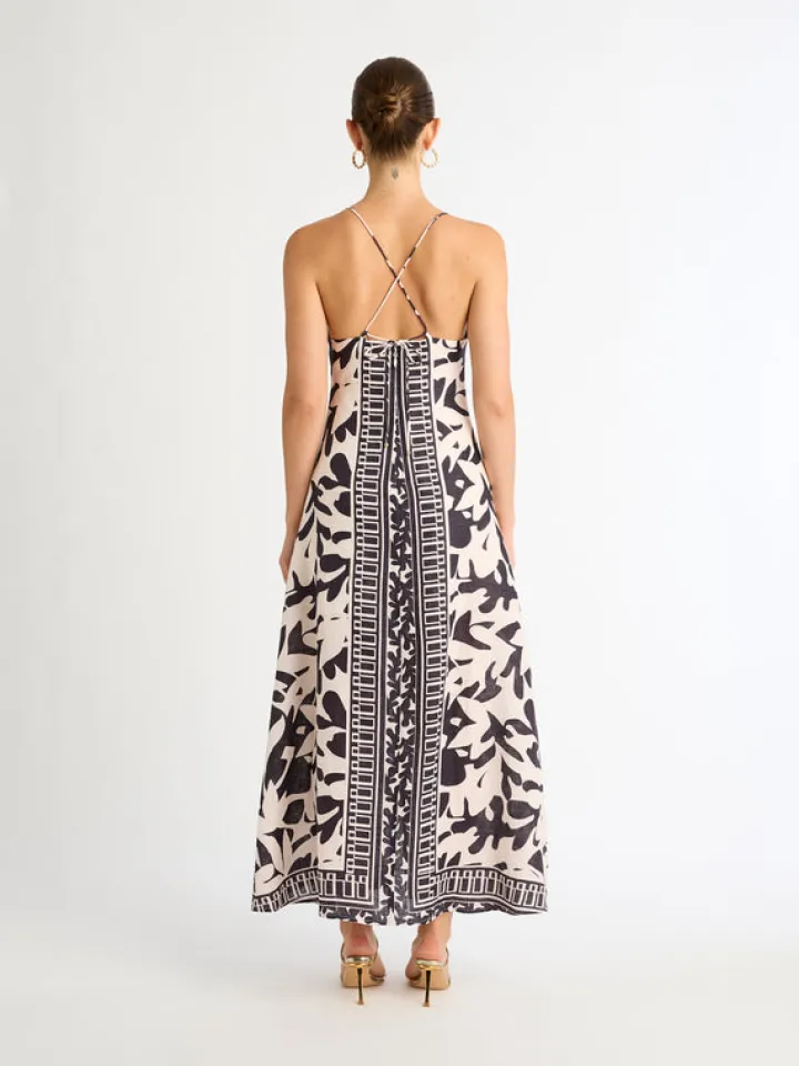 Woman SHEIKE Sao Paulo Dress