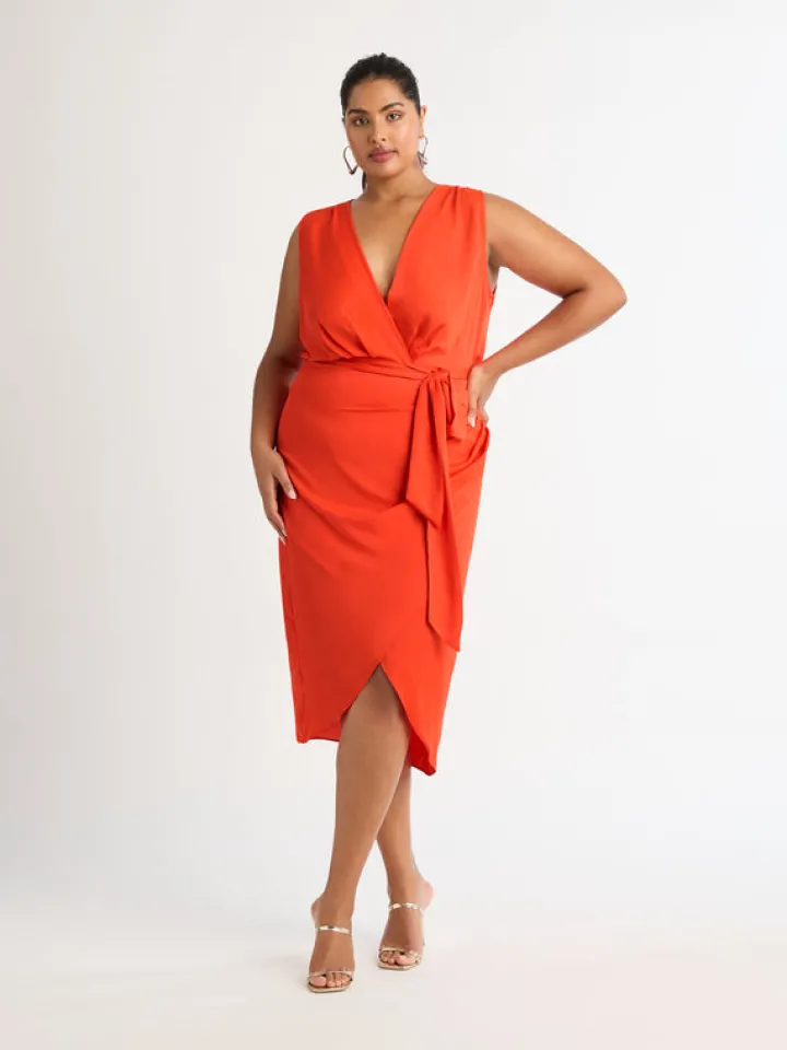 Woman SHEIKE Saskia Midi Dress
