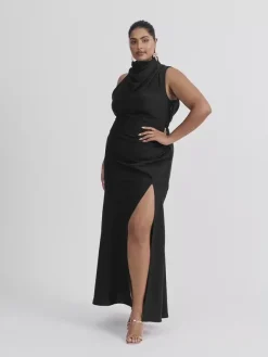 Woman SHEIKE Venus Maxi Dress